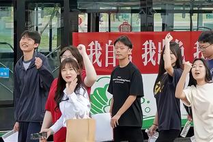 库里：每年都会有不同的挑战 对自己在遭遇低谷时反弹感到自豪